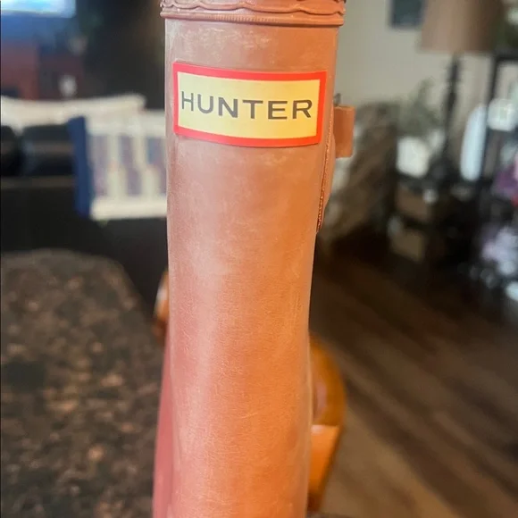 Hunter Tall Rubber Boots in Chestnut size 7 - Picture 5 of 6